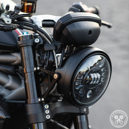 Motodemic Single LED and Round Halogen Headlight Conversion Kit for the 2018+ Triumph Speed Triple