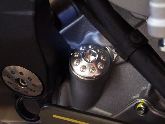 Motocorse Billet Aluminum Oil fill Plug for MV Agusta 3 cylinder Models