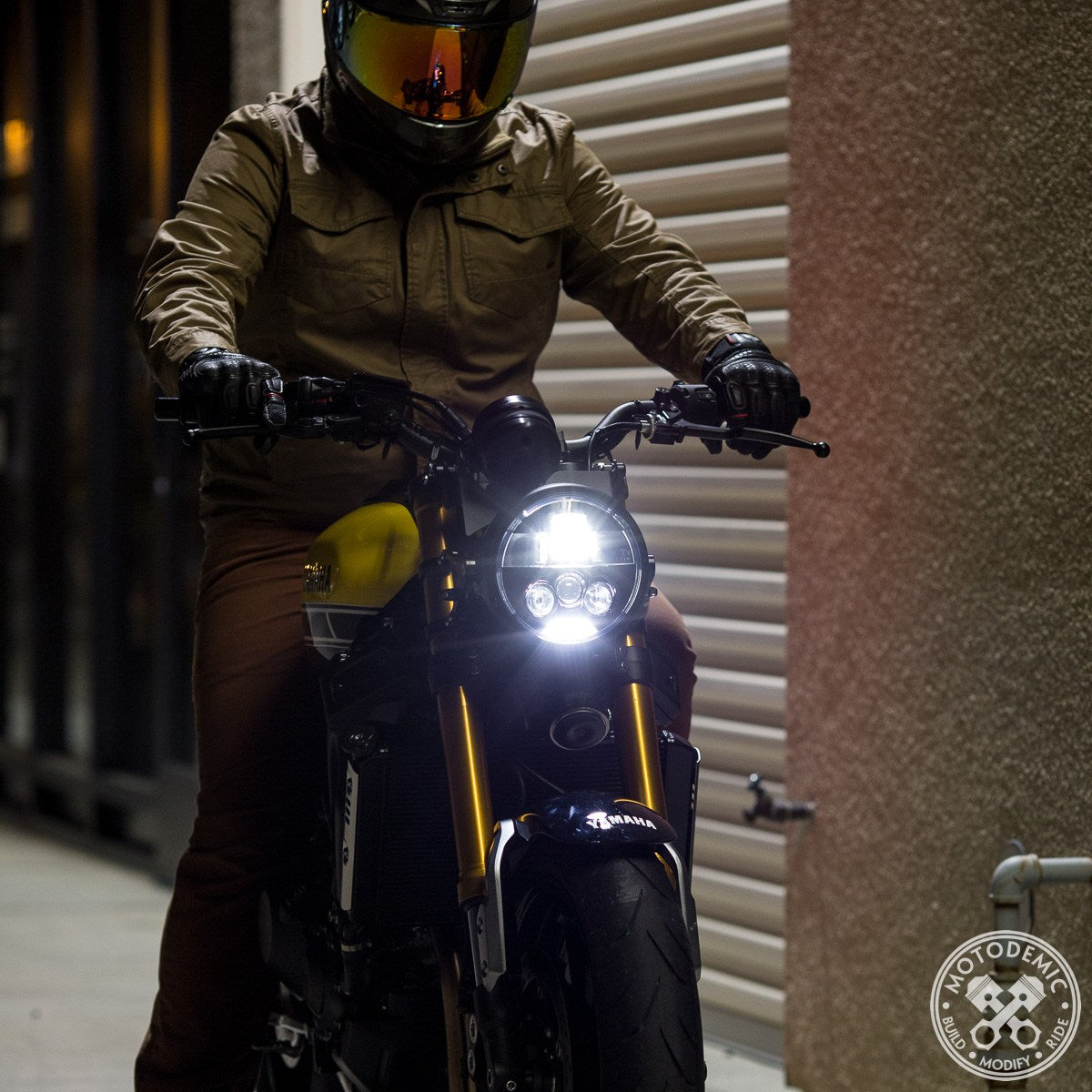 Motodemic LED and Round Halogen Headlight Conversion Kit for the Yamaha XSR900