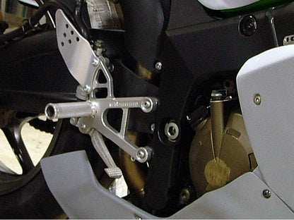 WOODCRAFT Kawasaki ZX6R (05-06) Rearset Kit