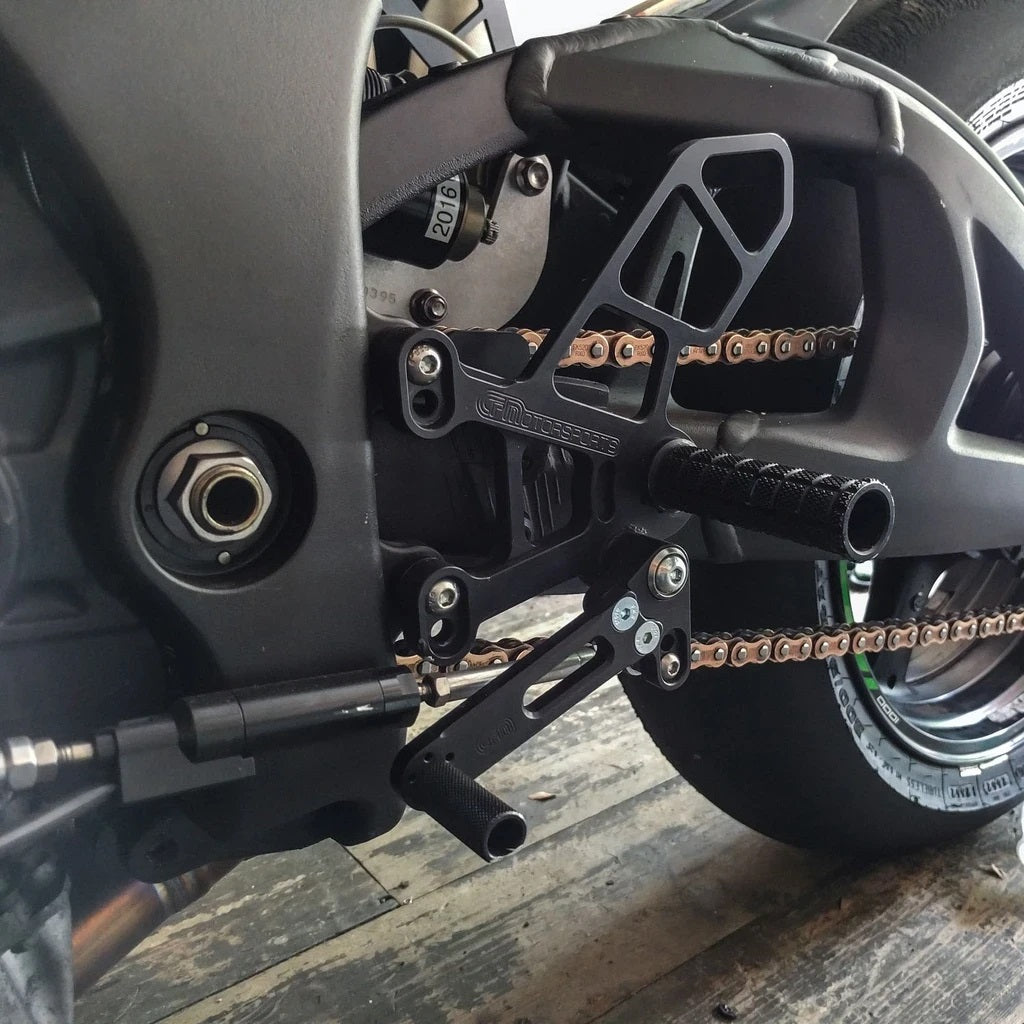 WOODCRAFT Kawasaki ZX-10R (2021+) Complete Rearset Kit (Standard or GP Shift)