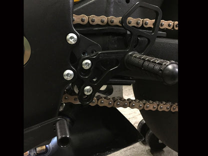 WOODCRAFT Suzuki GSX-R1000 (09-16) GSX-R600 / GSX-R750 (2011+) Black - Complete Rearset Kit W/Shift & Brake Pedals
