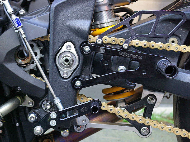 WOODCRAFT Triumph 06-12  Daytona 675 / R  Street Triple Rearset Kit  GP Shift  RACE USE ONLY - Complete with Shift and Brake Pedals  BLACK