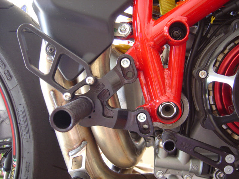 WOODCRAFT Ducati 848 /1098 / 1198 / 848 EVO Black Complete Rearset Kit with Pedals