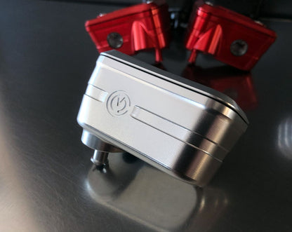 Motocorse Billet Brake and Clutch Reservoirs for OE Master Cylinders for Ducati Streetfighter V4 / V2 / S / SP (2021+)