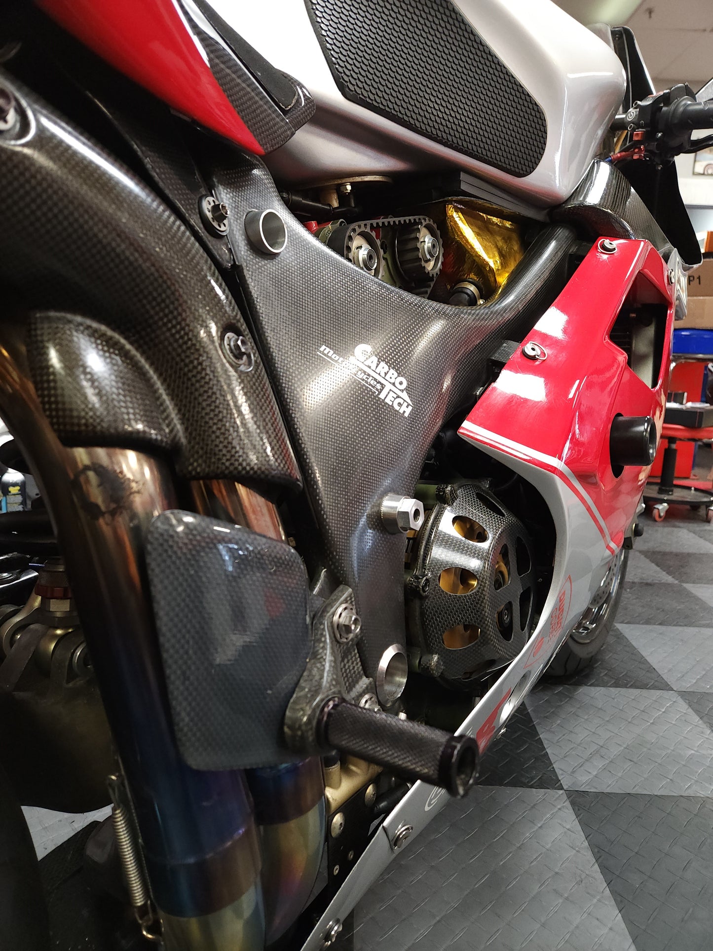 1999 Ducati 1036CS the Ultimate Desmoquattro SBK