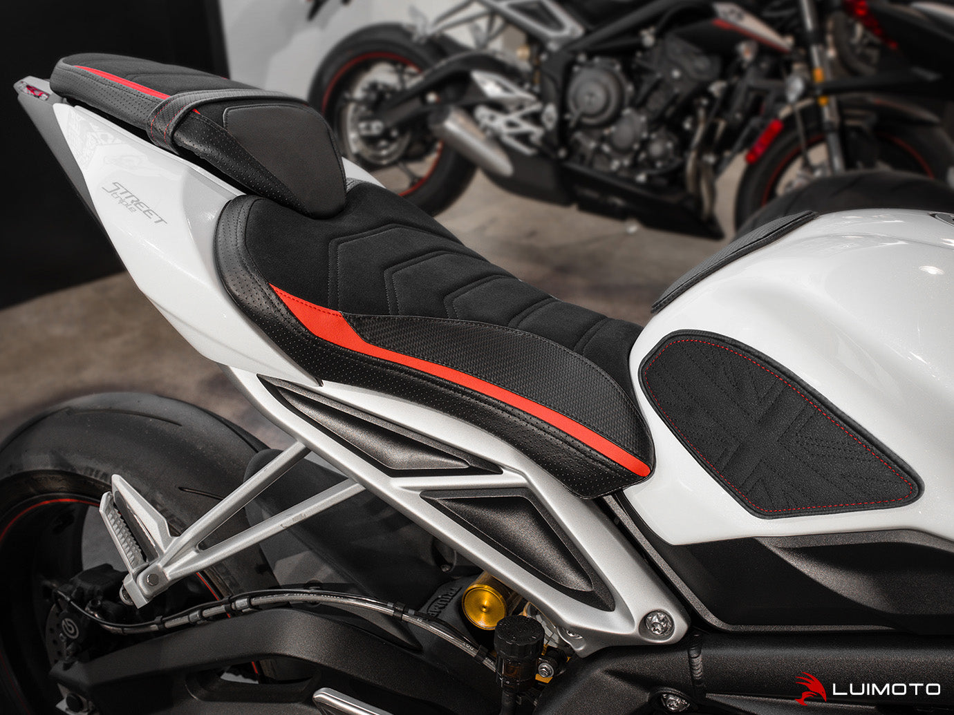 LUIMOTO TANK LEAF UNION JACK Tank Pads for the Triumph STREET TRIPLE 675 / 765 (2013+)