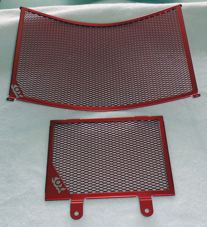 Cox Racing Radiator Guards for the Yamaha YZF R1 (15)