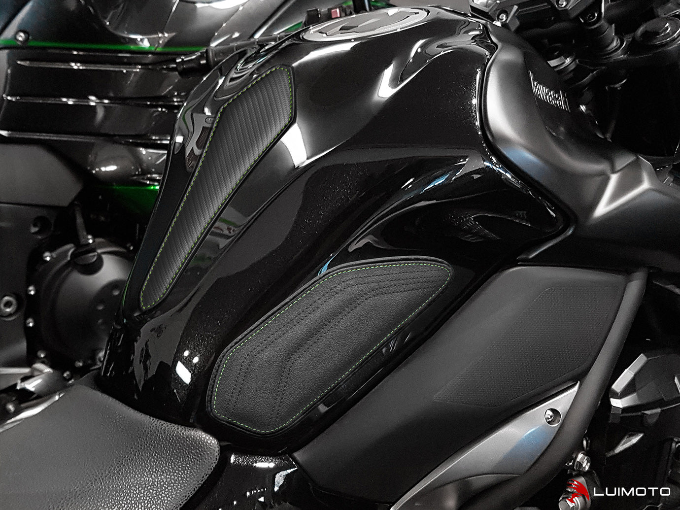 LUIMOTO TANK LEAF Tank Pads for the Kawasaki Z900 (2017+)