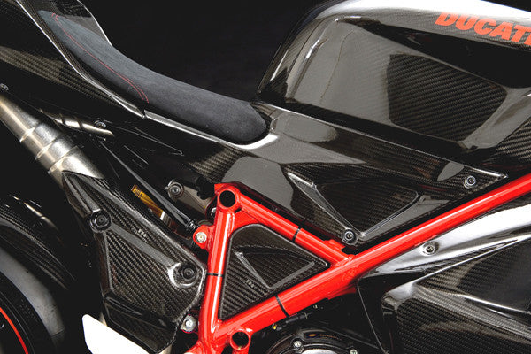 CARBONDRY - DUCATI 848 / 1098 & 1198 CARBON FIBER UNDER TANK SIDE PANELS (PAIR)