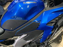 TechSpec Tank Grip Pads for the Kawasaki Ninja ZX-25R (2020+)