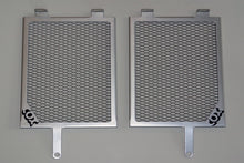 Cox Racing Radiator Guards for the BMW R1200GS (13)