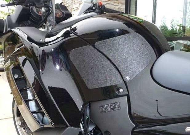 TechSpec Tank Grip Pads for the Kawasaki Concours 14 (07-09) Snake Skin Grips
