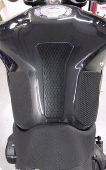 TechSpec Tank Grip Pads Center Tank Protector 2