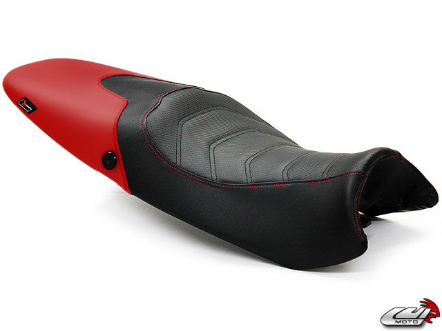 LUIMOTO (Cafe Line) Rider Seat Covers for the Triumph SPEED TRIPLE (08-10)