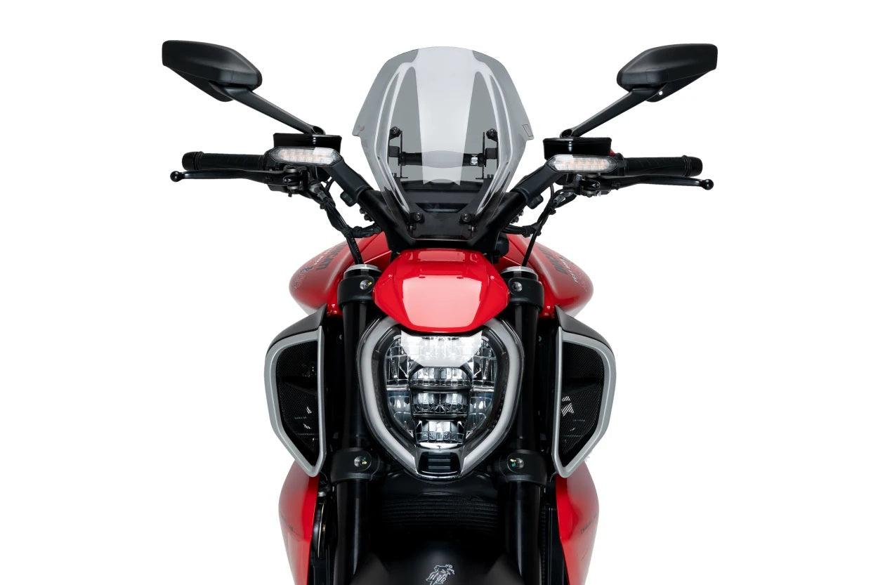 PUIG New Generation Adjustable Touring Windscreen for Ducati Diavel V4