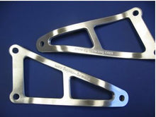 R&G Racing Exhaust Hanger - Honda CBR900 '00-'01 SILVER