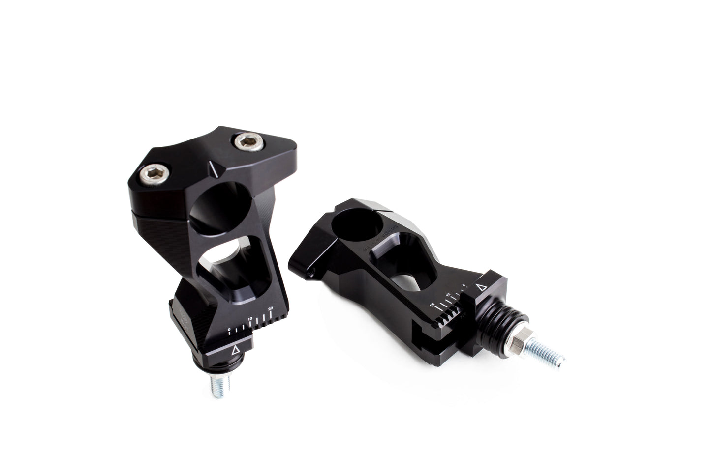 Gilles 2D.GT Adjustable Handlebar Risers for the Yamaha FJ-09 (Tracer 900) 2014+
