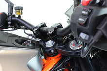 Gilles 2D.GT Adjustable Handlebar Risers for the Kawasaki Z900RS / Cafe