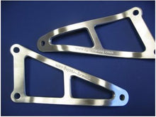 R&G Racing Exhaust Hanger for Yamaha YZF R1 '98-'01 Silver