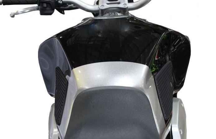 TechSpec Tank Grip Pads for the Honda CB 1000R (18+) Snake Skin Grips