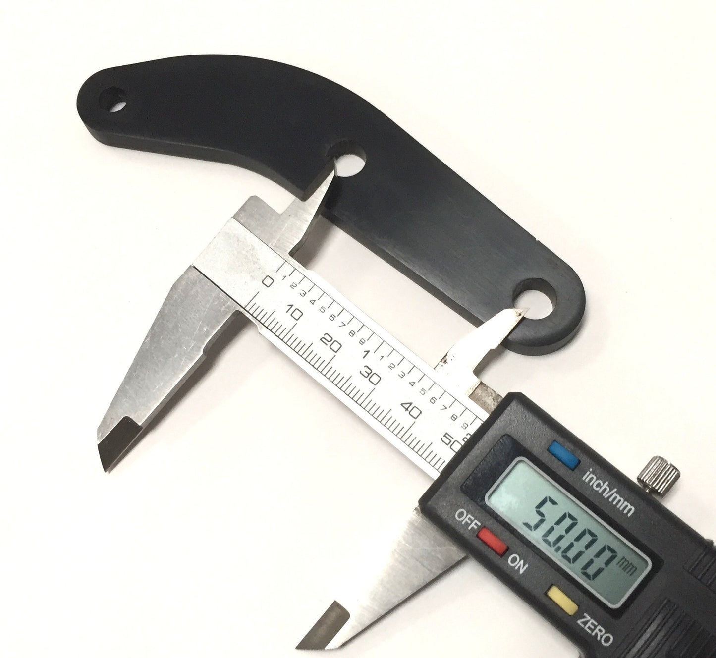 Beringer PLAY007 "L" bracket for mounting MC12.7 Rear Master cylinder - 48/65mm spacing