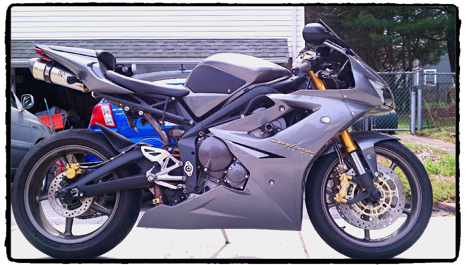 TechSpec Tank Grip Pads for the Triumph Daytona 675 (06-12) Street Triple (09-12)