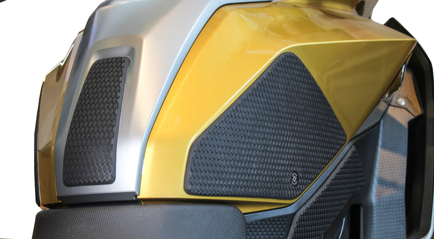 TechSpec Tank Grip Pads for the BMW F 900 XR (2020+)