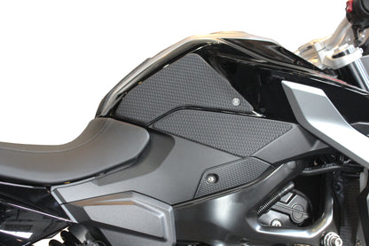 TechSpec Tank Grip Pads for the BMW F 900 R (2020+)