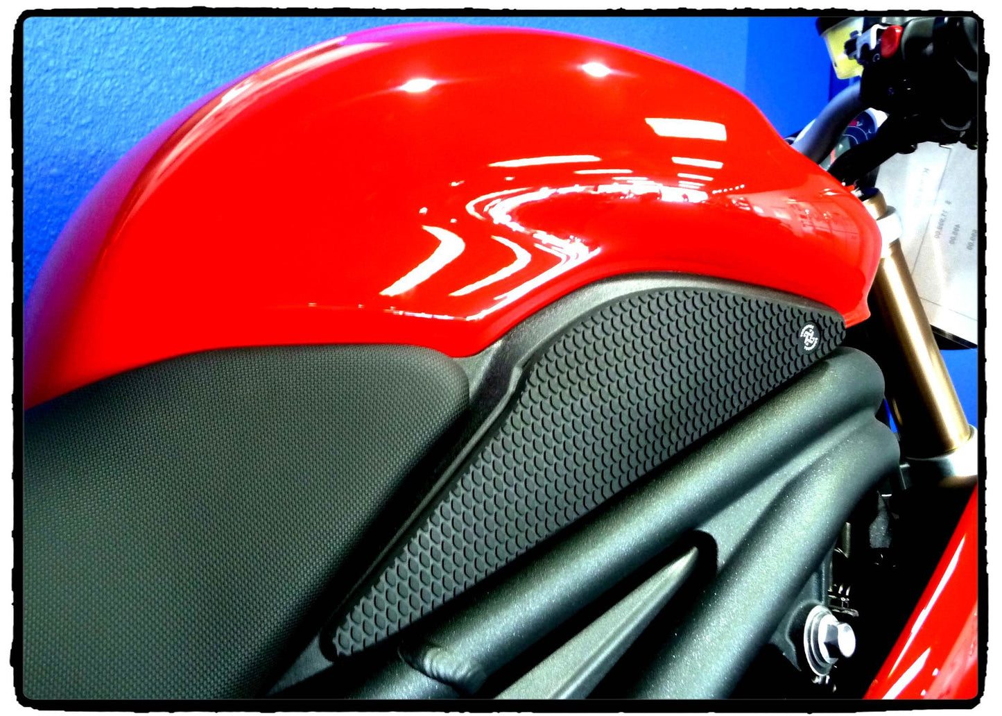 TechSpec Tank Grip Pads for the Triumph Speed Triple (11-15)
