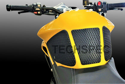 TechSpec Tank Grip Pads for the Triumph Street Triple 765 / RS (2024+)