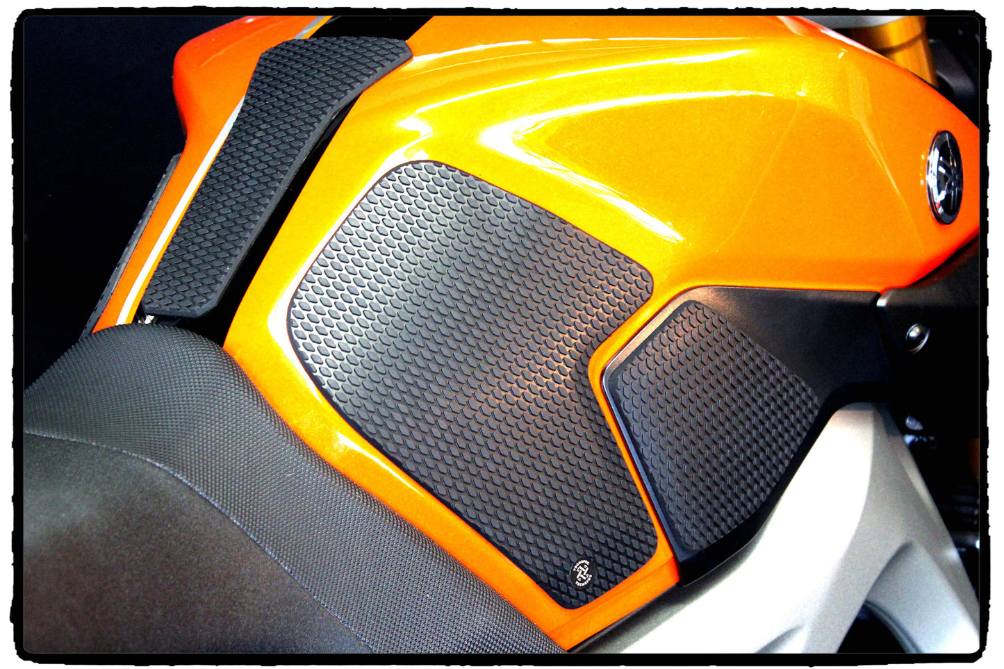 TechSpec Tank Grip Pads for the Yamaha FZ-09 / MT-09 (14-20)