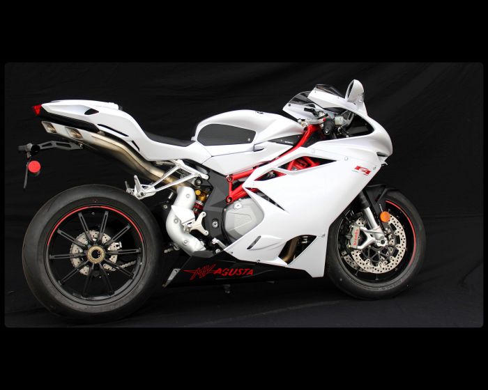 TechSpec Tank Grip Pads for the MV Agusta F4 750 (99-05), F4 1000 (04-09)