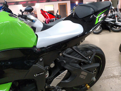Armour Bodies Pro Series Superbike Seat Base and Pre-Cut Foam Pad for Kawasaki ZX-6R / 636 (09-18)