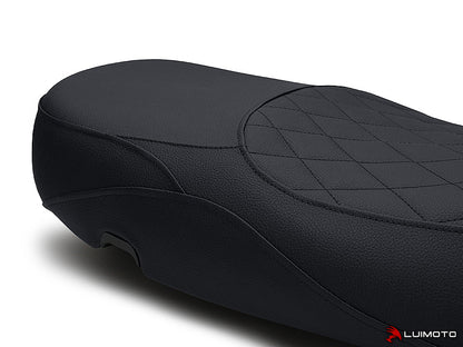 LUIMOTO (Cenno) Rider Seat Covers for the Vespa LX 50 / 150 (06-18)