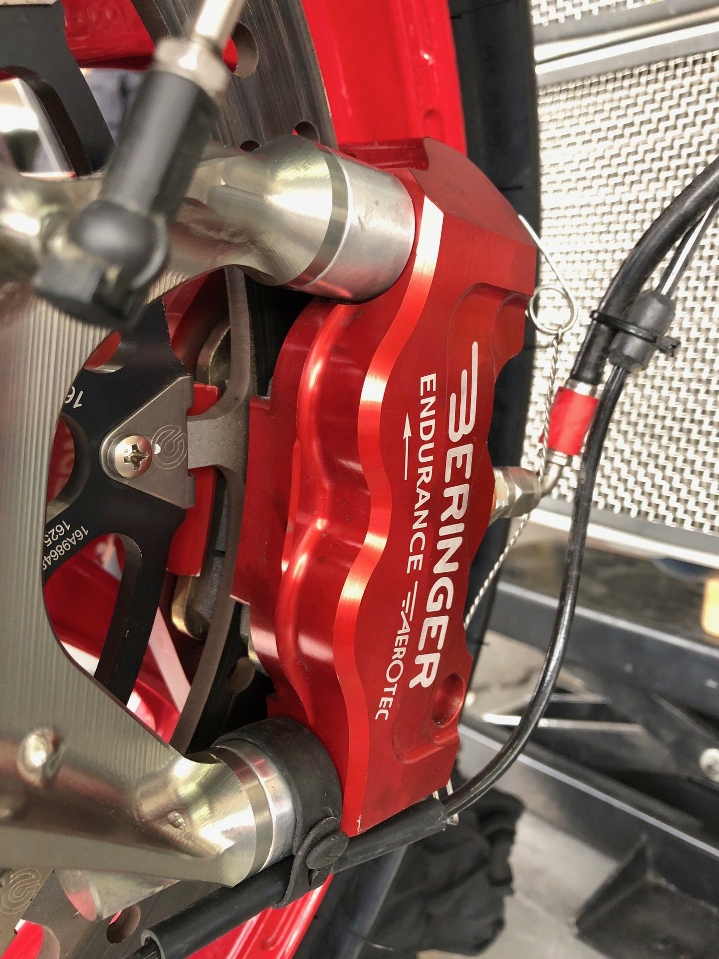 Beringer Aerotec 108mm 4 Titanium piston Endurance Radial Caliper