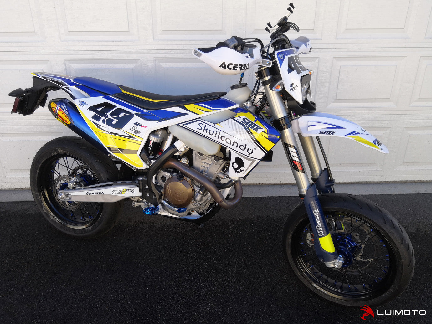 LUIMOTO ENDURO Rider Seat Cover for the HUSQVARNA FE 250 / 350 / 450 / 501 and TE 150 / 250i / 300i (2017+)