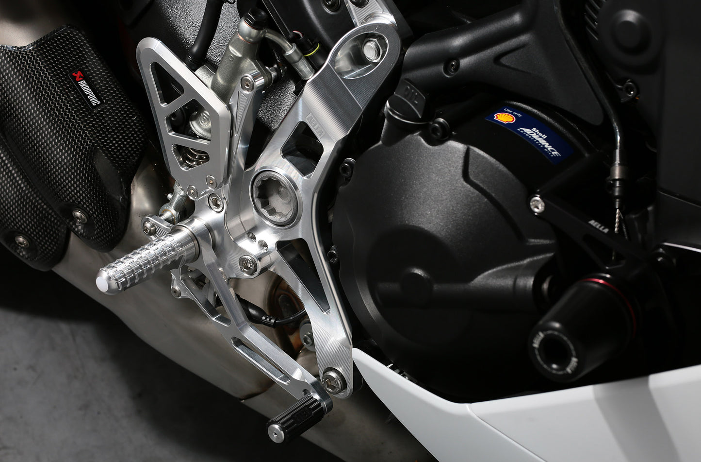 AELLA Riding Step Kit (Rearsets) for the Ducati Supersport 939 / 950 - Polished