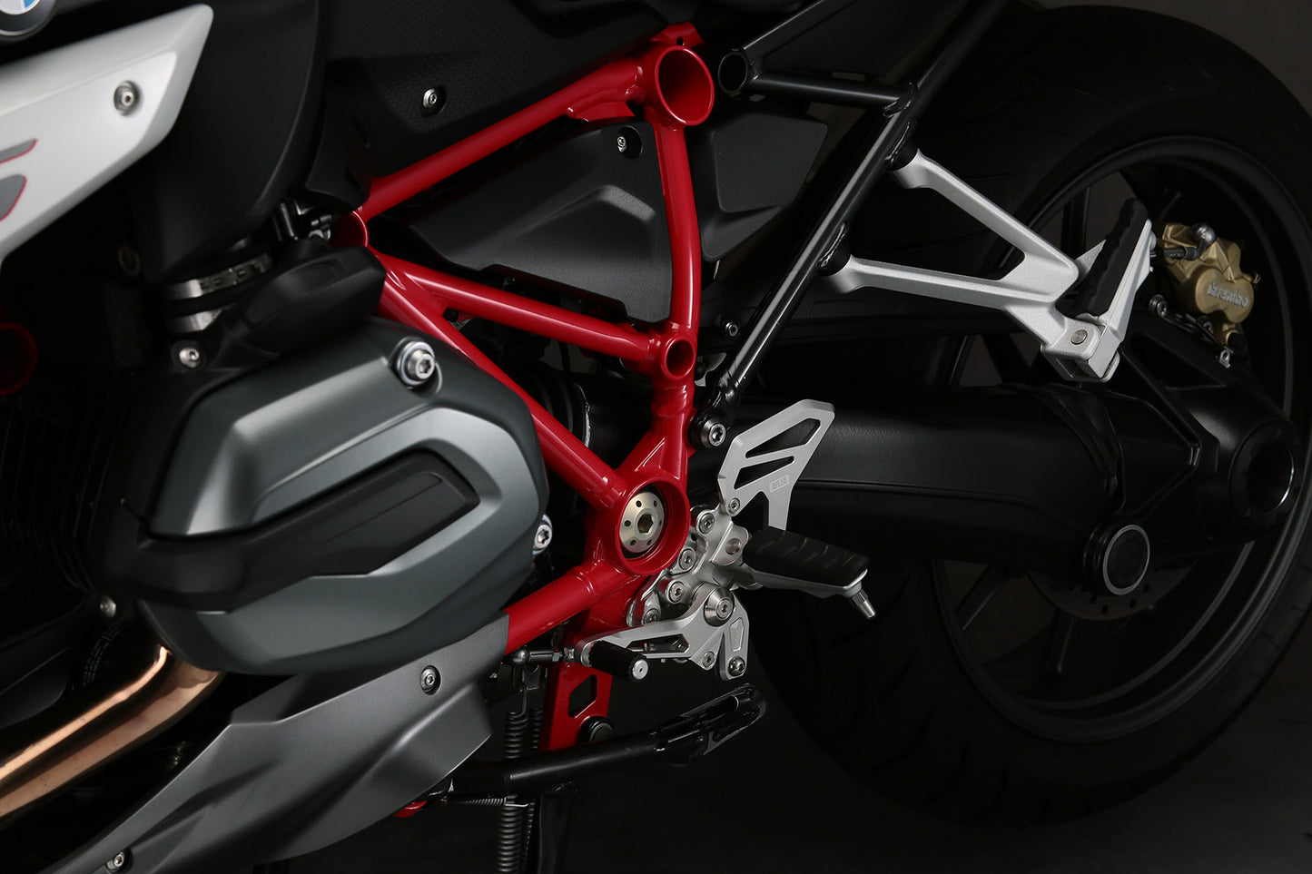 AELLA Riding Step Kit (Rearsets) for the BMW R1200R / R1200RS