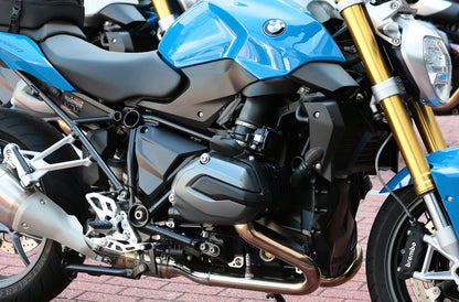 AELLA Riding Step Kit (Rearsets) for the BMW R1200R / R1200RS