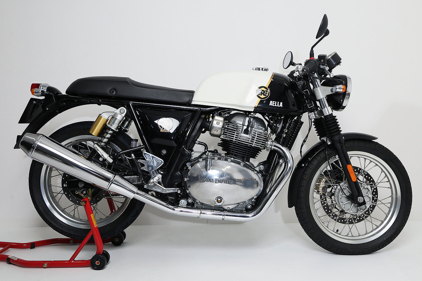 AELLA Riding Step Kit (Rearsets) for the Royal Enfield Continental 650 GT