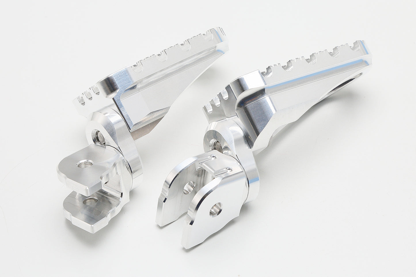 AELLA Adjustable Foot Peg Kit for Ducati Hypermotard 698 Mono