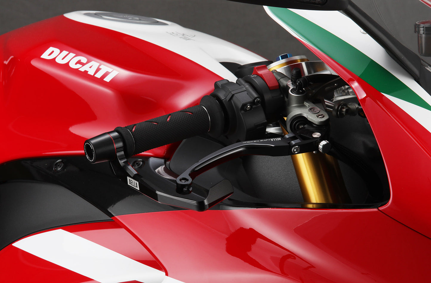 AELLA Brake Lever Guard and Matching Bar End For Ducati Panigale V2 (2025+)