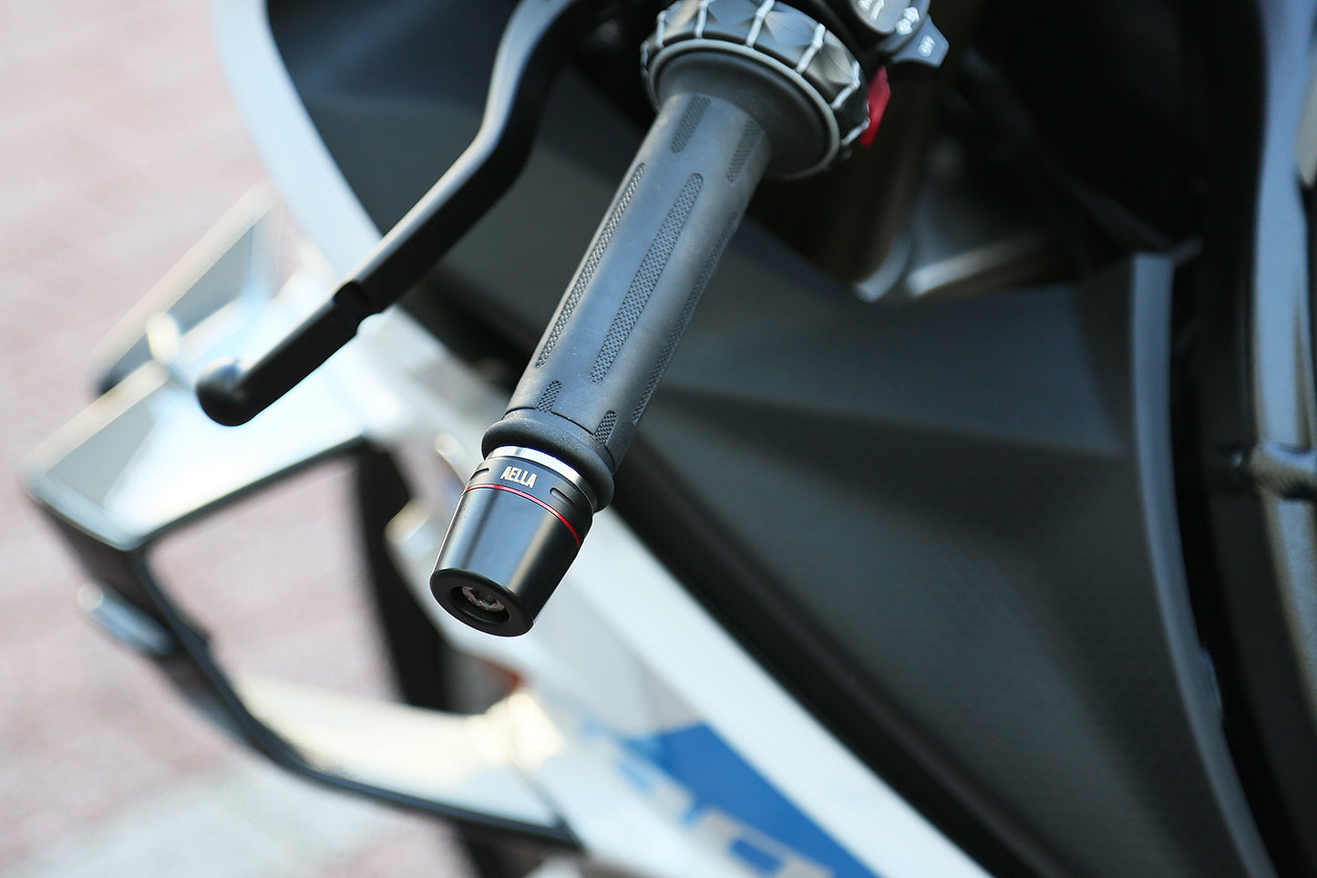 AELLA Brake Lever Guard and Matching Bar End For BMW S1000RR (2020+)