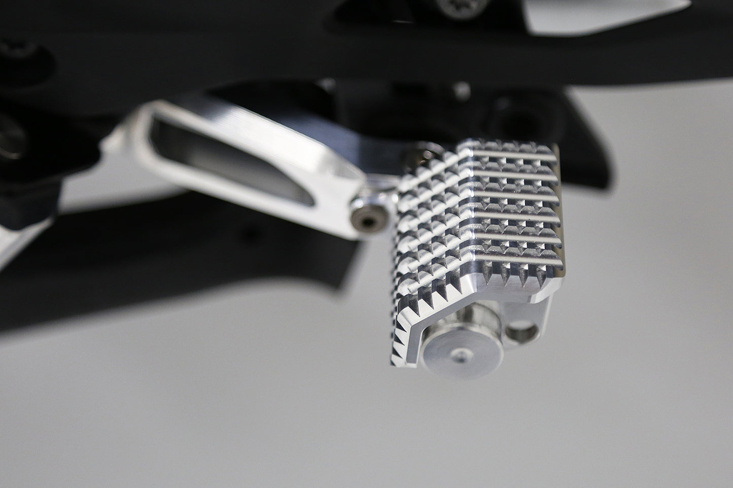 AELLA Rear Brake Lever for BMW R 1300 GS - High Toe Peg Adjustable