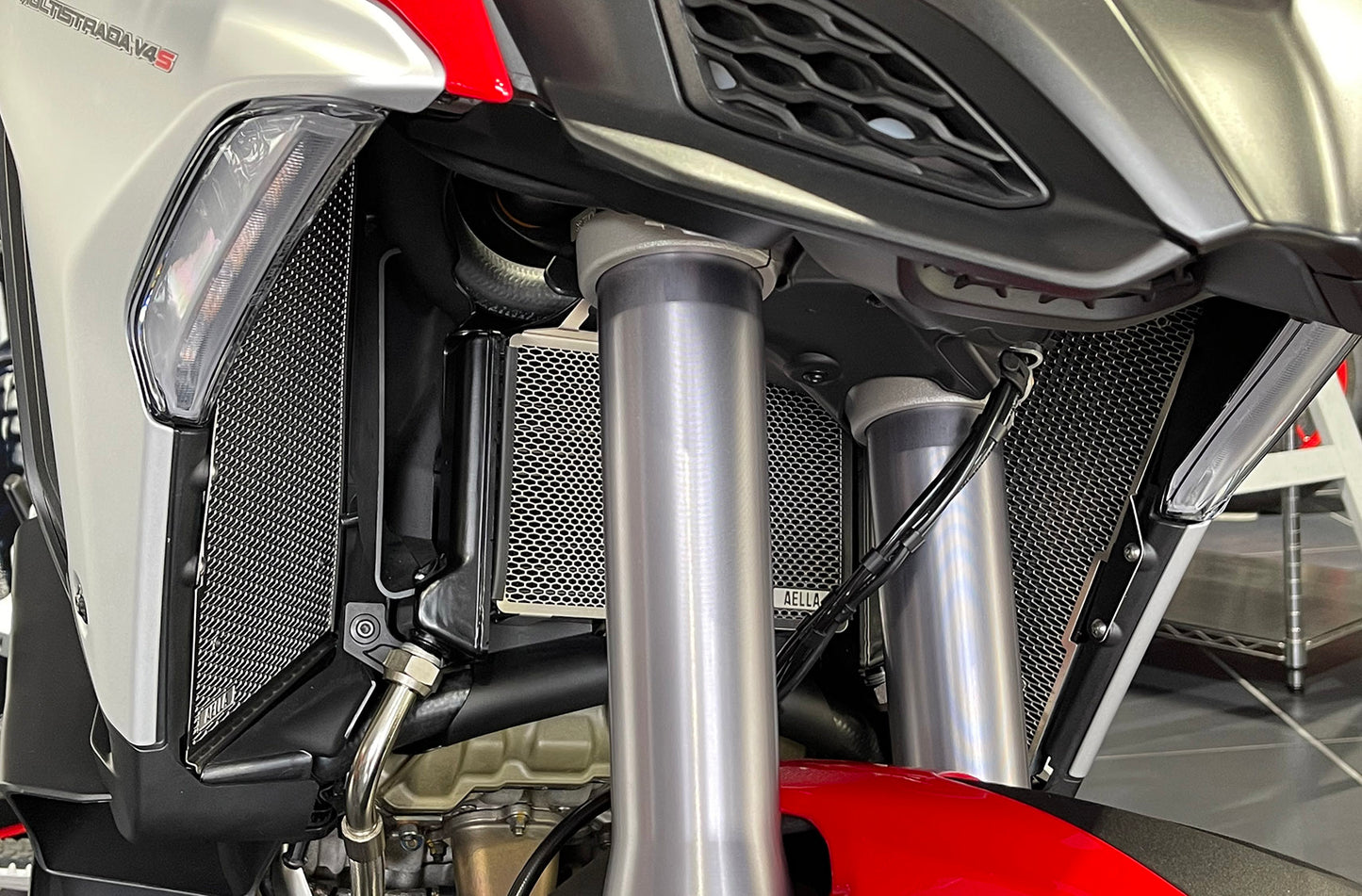 AELLA Radiator and Oil Cooler Guard Kit For the Ducati Multistrada V4