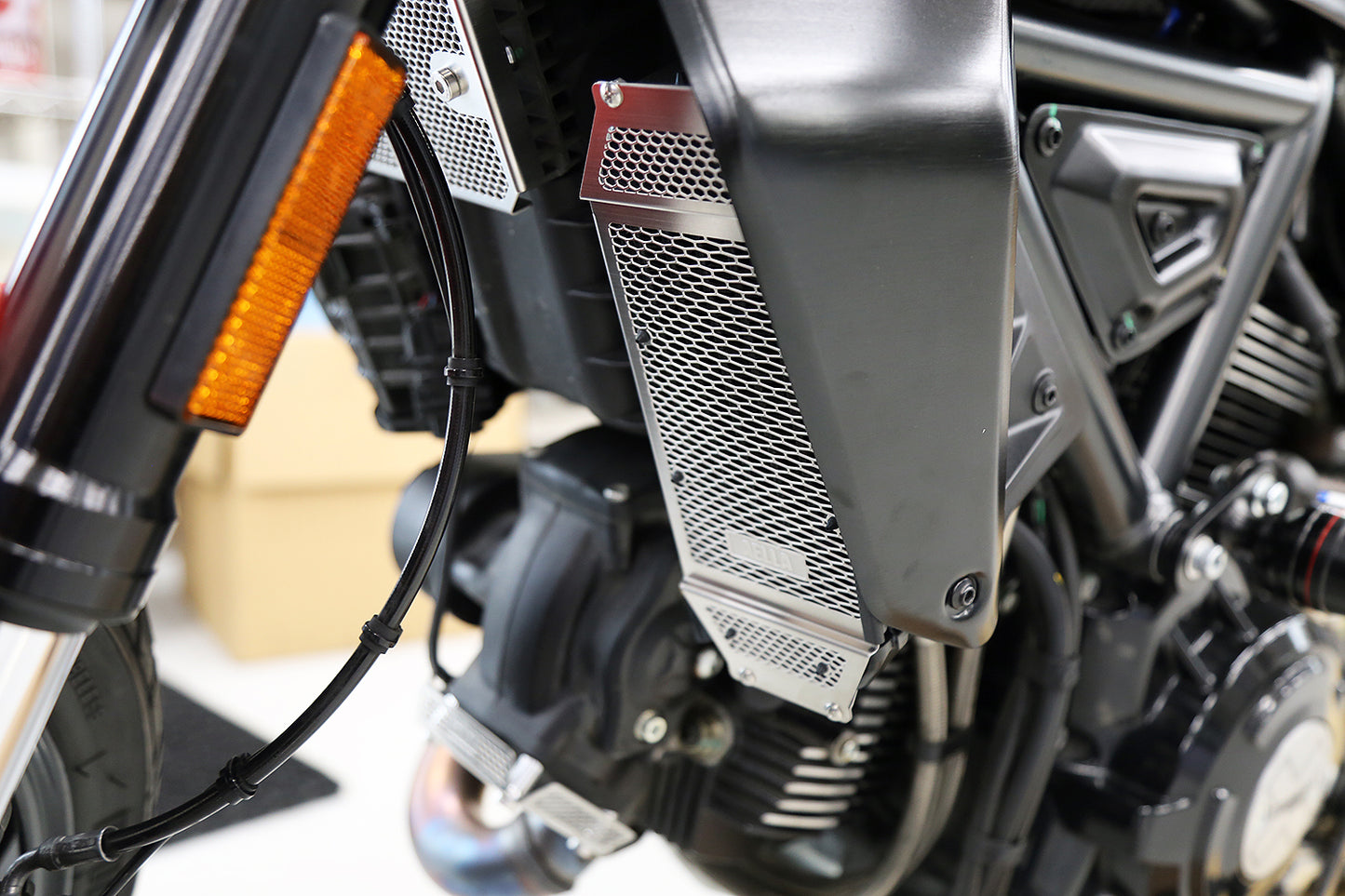 AELLA Oil Cooler Guard for Ducati Scrambler 800 (2023+)