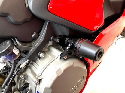 AELLA Frame Slider Kit For the Ducati Panigale V2 (20-24) and Streetfighter V2 (2022)
