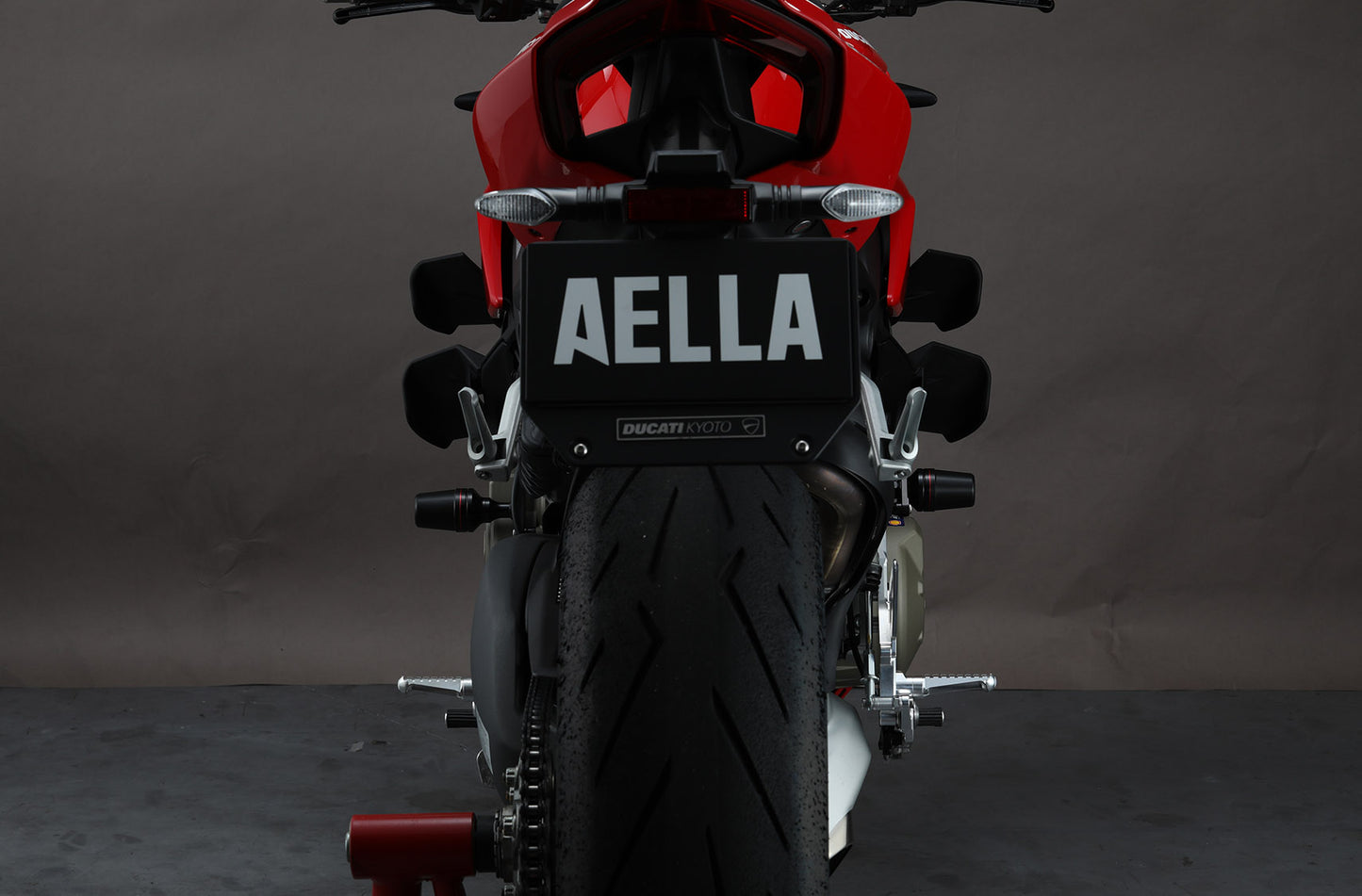 AELLA Frame Slider Kit For the Ducati Streetfighter V4 / S (2023+)