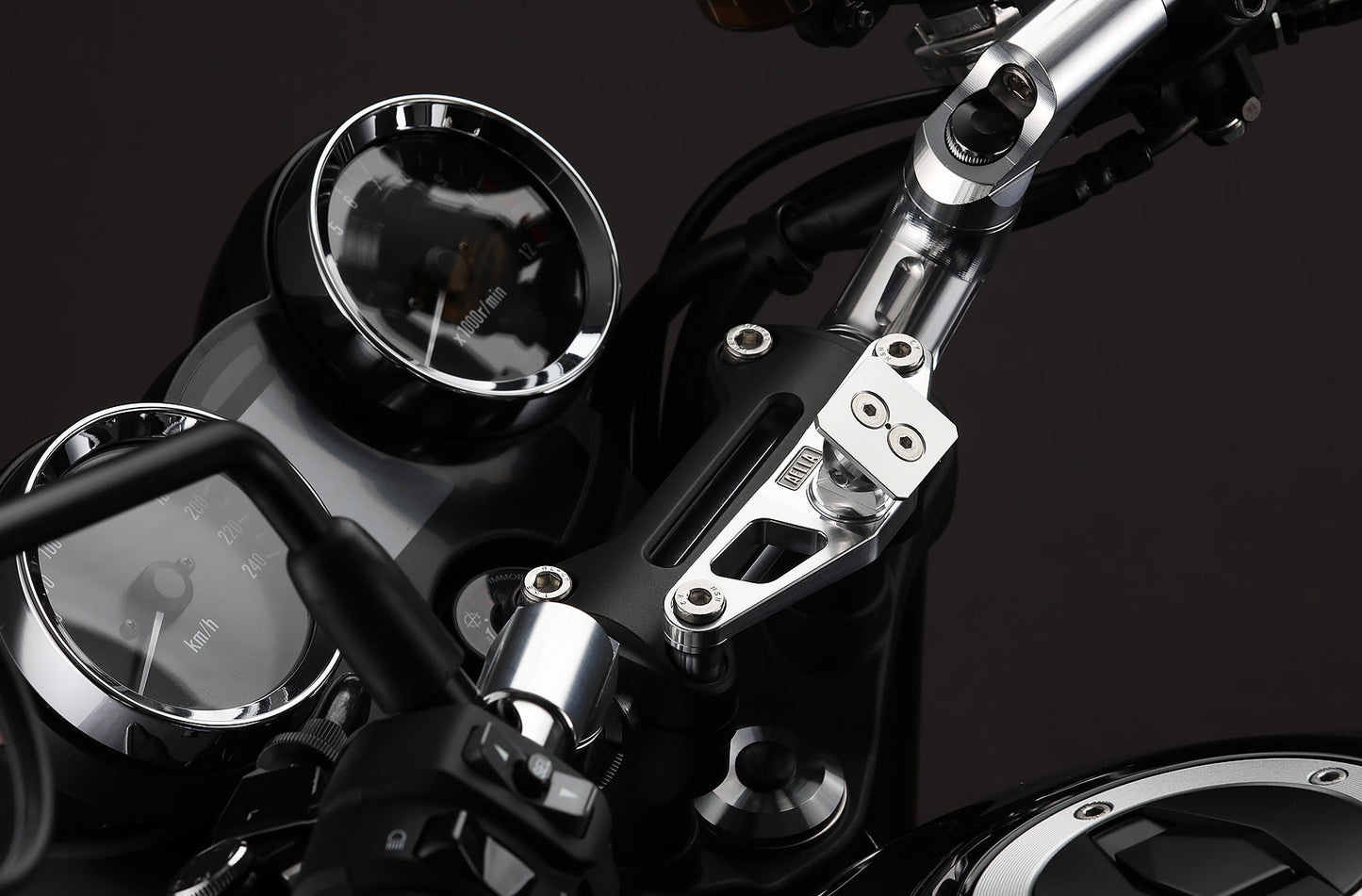 AELLA Smart Phone Stay for Kawasaki Z900RS / Cafe
